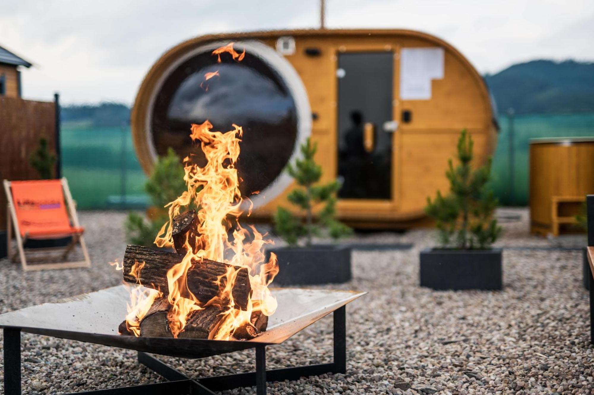 Rajska Polana Domki Premium ,Na Odludziu Z Prywatna Balia Z Jacuzzi I Sauna ,Cisza,Rowery Elektryczne,Gory,Astroprzygoda,- Adrspach, Skalne Miasto, Zamek Ksiaz,Andrzejowka,Karpacz, Sniezka,Janskie Laznie,Pec Mieroszow Exteriér fotografie