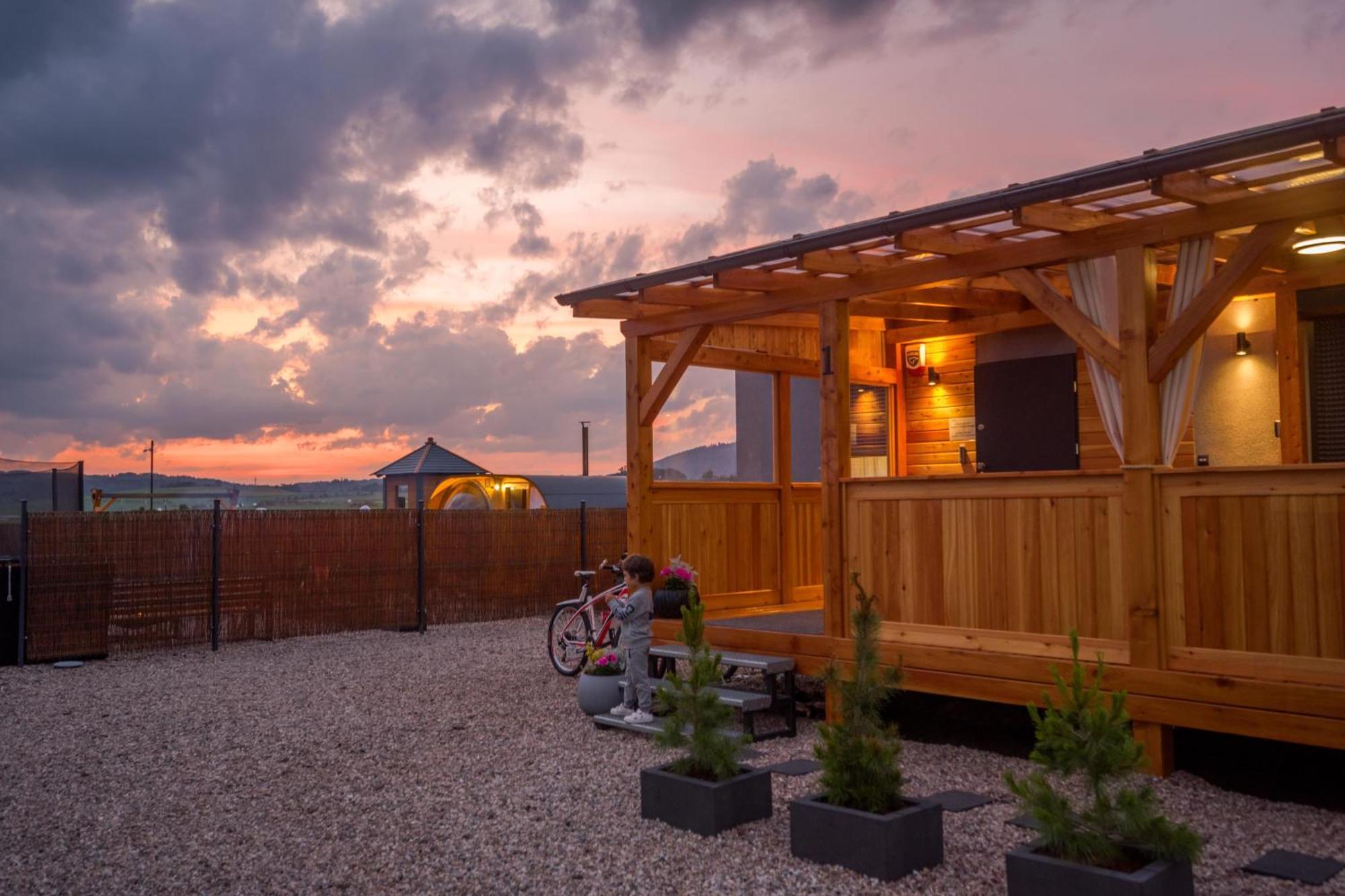 Rajska Polana Domki Premium ,Na Odludziu Z Prywatna Balia Z Jacuzzi I Sauna ,Cisza,Rowery Elektryczne,Gory,Astroprzygoda,- Adrspach, Skalne Miasto, Zamek Ksiaz,Andrzejowka,Karpacz, Sniezka,Janskie Laznie,Pec Mieroszow Exteriér fotografie
